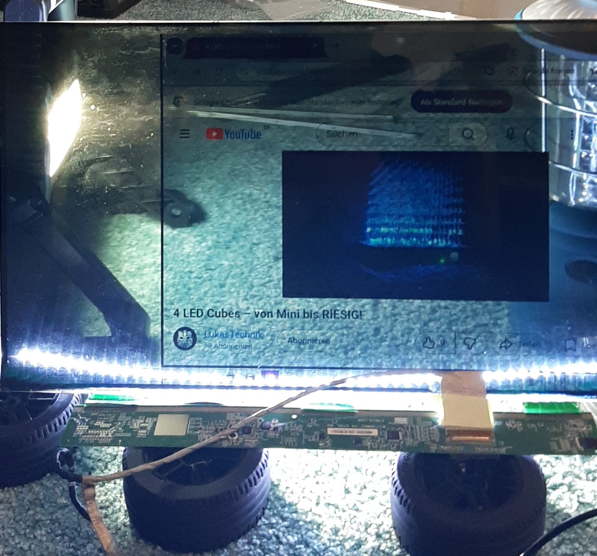 Transparenter Bildschirm